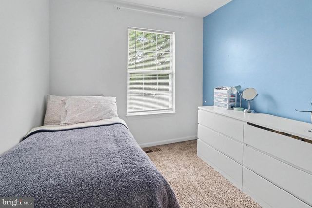 3912 HUNT HARBOR RD, Baltimore, MD 21220