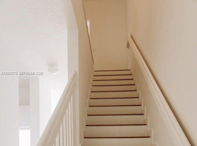 10245 Via Hibiscus 10245, Boca Raton, FL 33428