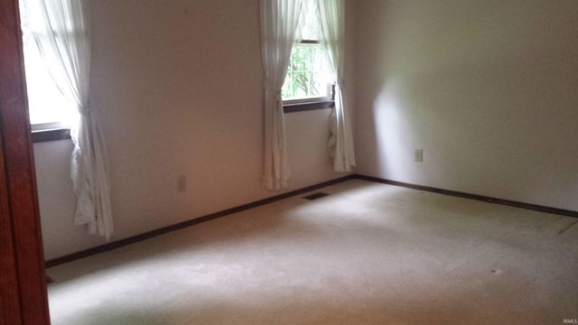 1504 E Bradshire Street, Bloomington, IN 47401