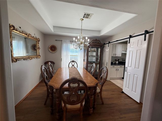12127 SW 4th Street, Yukon, OK 73099