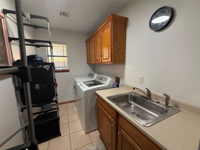 12127 SW 4th Street, Yukon, OK 73099