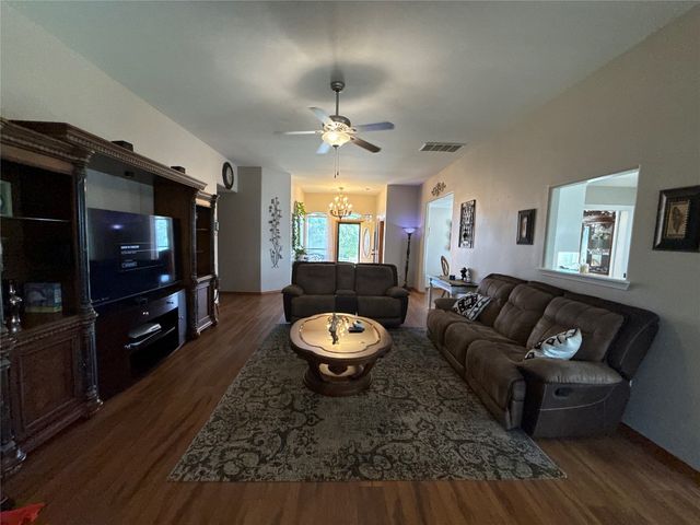 12127 SW 4th Street, Yukon, OK 73099