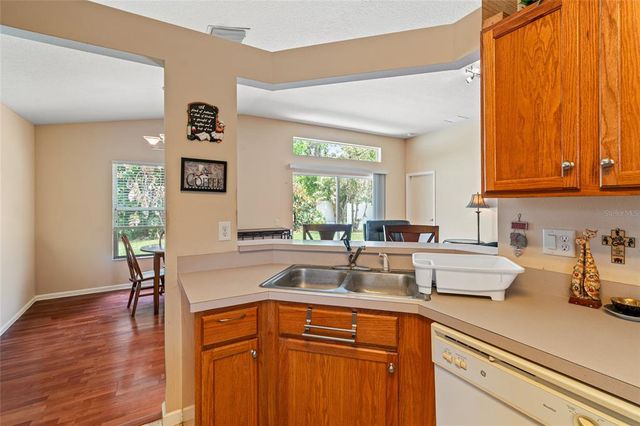 5902 WAR ADMIRAL DRIVE, Wesley Chapel, FL 33544