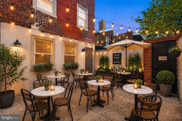 402 FAIRMOUNT AVE, Philadelphia, PA 19123