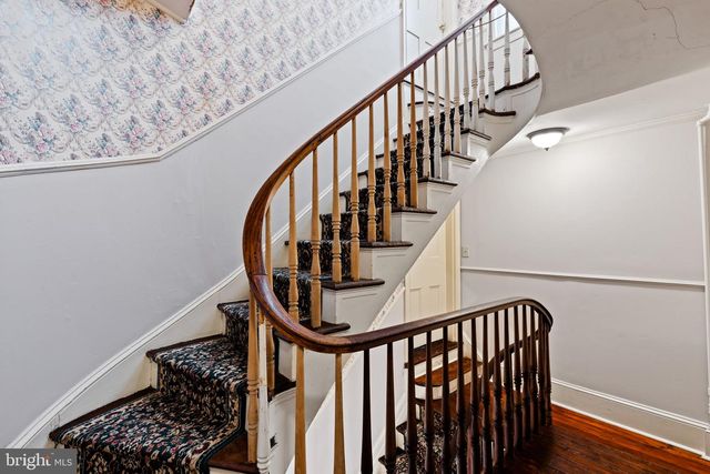 402 FAIRMOUNT AVE, Philadelphia, PA 19123
