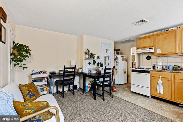 402 FAIRMOUNT AVE, Philadelphia, PA 19123