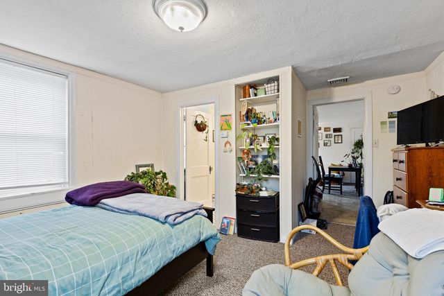 402 FAIRMOUNT AVE, Philadelphia, PA 19123