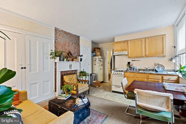 402 FAIRMOUNT AVE, Philadelphia, PA 19123