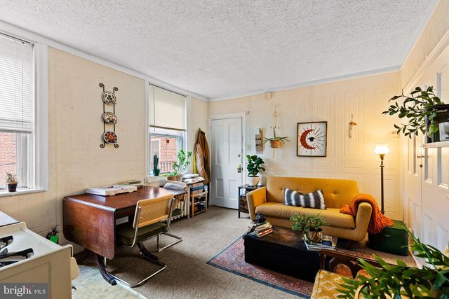 402 FAIRMOUNT AVE, Philadelphia, PA 19123