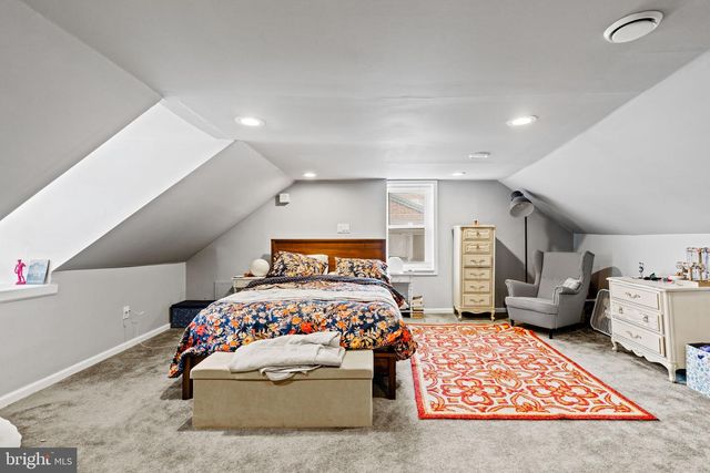 402 FAIRMOUNT AVE, Philadelphia, PA 19123