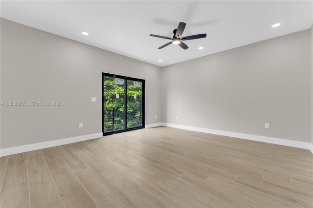 1818 NW 49th St, Miami, FL 33142