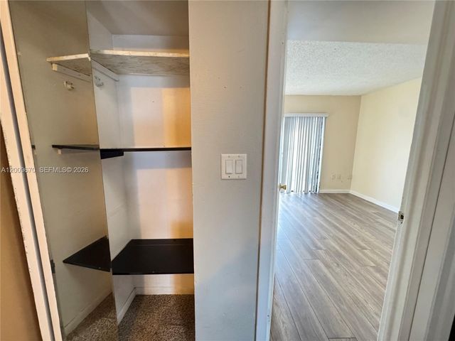 5774 W 26th Ave 106, Hialeah, FL 33016