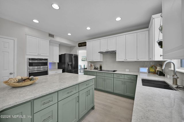 12862 LA COSTA Court, Jacksonville, FL 32225