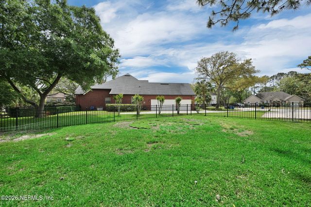 12862 LA COSTA Court, Jacksonville, FL 32225