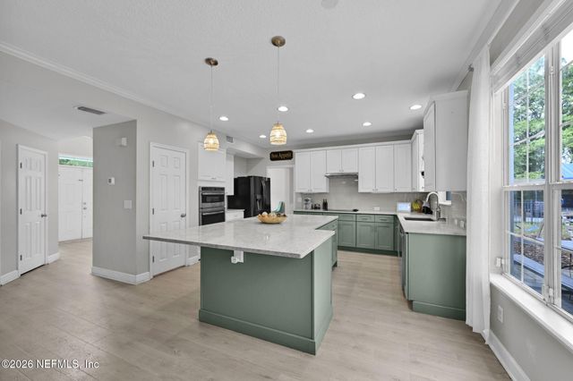 12862 LA COSTA Court, Jacksonville, FL 32225