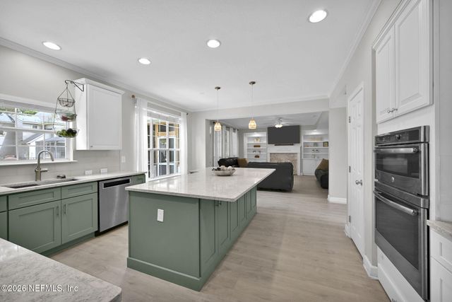 12862 LA COSTA Court, Jacksonville, FL 32225