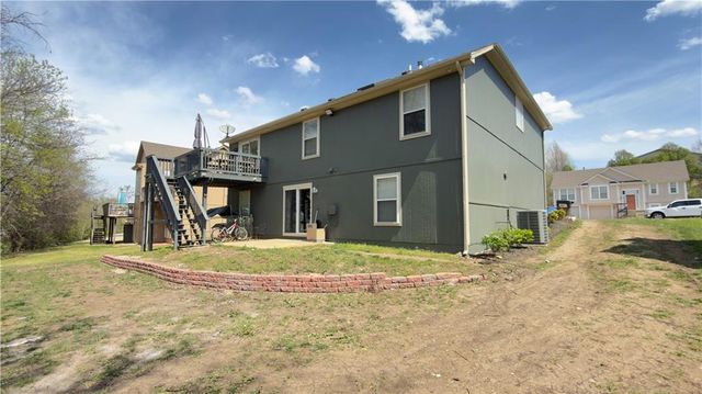 14912 Pine View Drive, Grandview, MO 64030