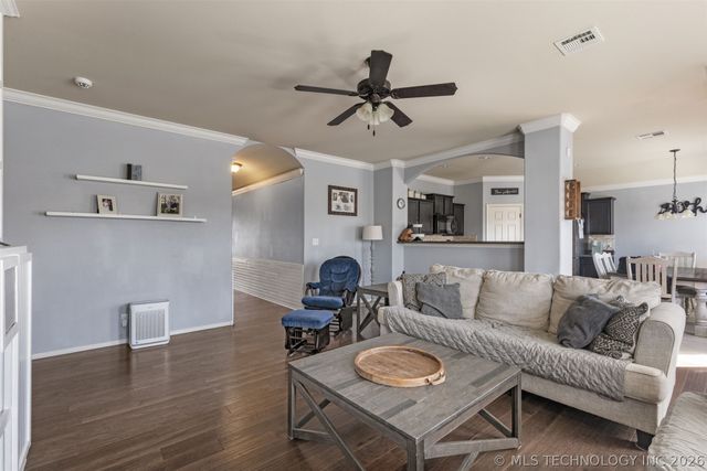 25046 E 91st Place S, Broken Arrow, OK 74014