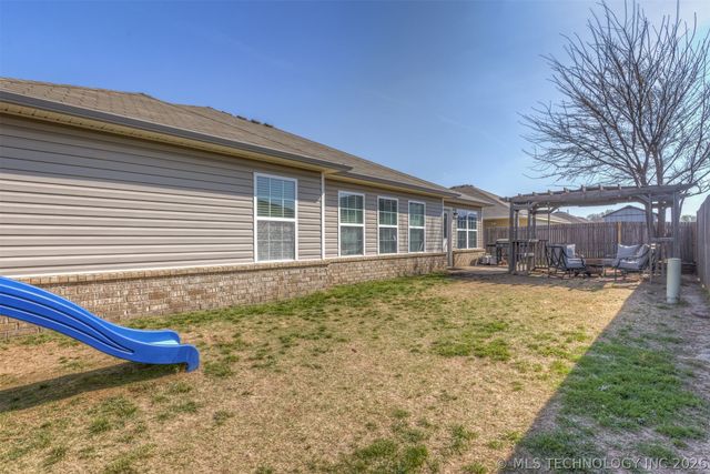 25046 E 91st Place S, Broken Arrow, OK 74014