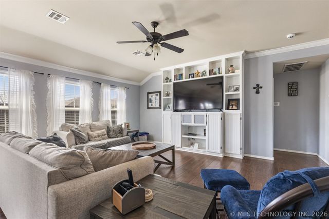 25046 E 91st Place S, Broken Arrow, OK 74014