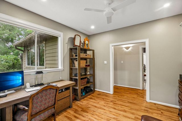 34 Highbush Court, The Woodlands, TX 77381