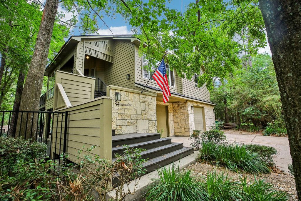 34 Highbush Court, The Woodlands, TX 77381