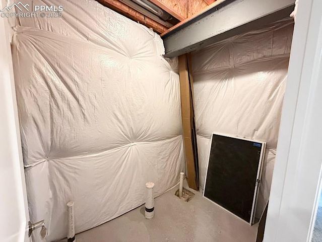 9456 Wolf Valley Drive, Colorado Springs, CO 80924