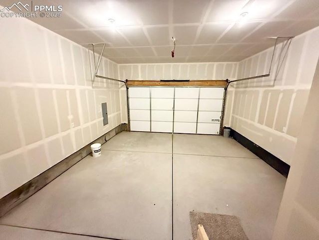 9456 Wolf Valley Drive, Colorado Springs, CO 80924