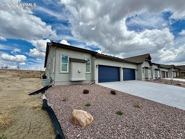 9456 Wolf Valley Drive, Colorado Springs, CO 80924