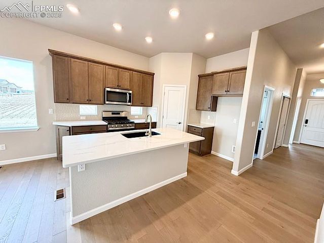 9456 Wolf Valley Drive, Colorado Springs, CO 80924