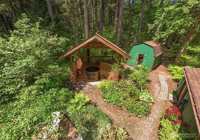 7375 Mt Baker Highway, Deming, WA 98244