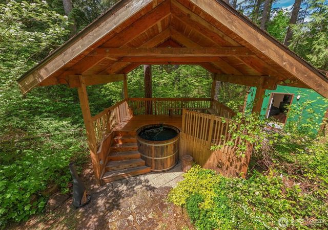 7375 Mt Baker Highway, Deming, WA 98244