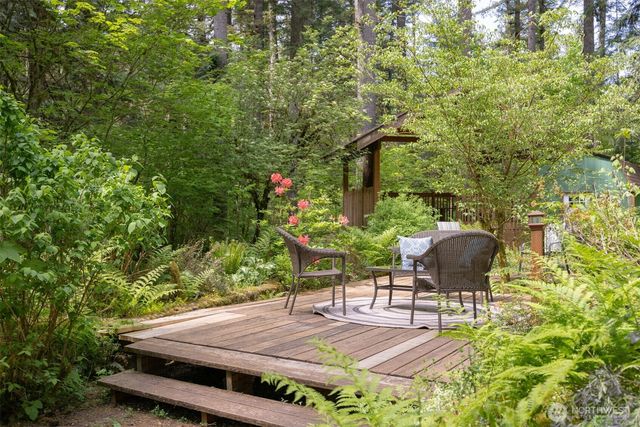 7375 Mt Baker Highway, Deming, WA 98244