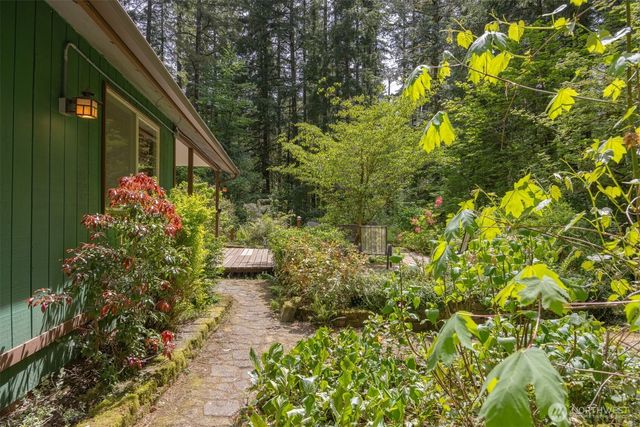 7375 Mt Baker Highway, Deming, WA 98244