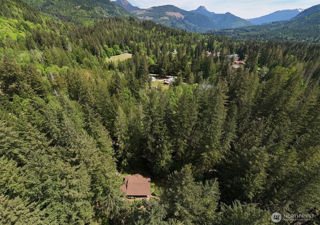 7375 Mt Baker Highway, Deming, WA 98244
