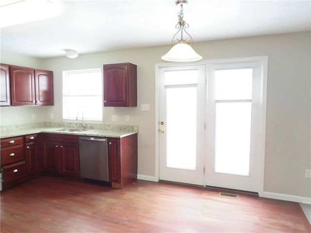 2064 Majestic Dr, North Strabane, PA 15317