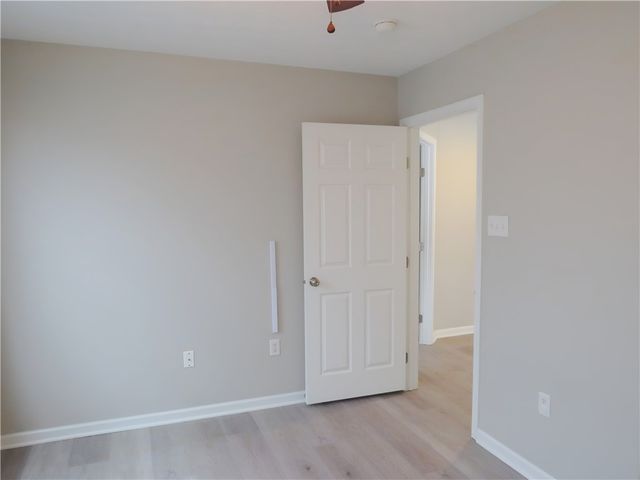 2064 Majestic Dr, North Strabane, PA 15317