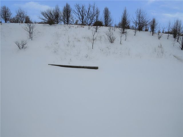 2064 Majestic Dr, North Strabane, PA 15317