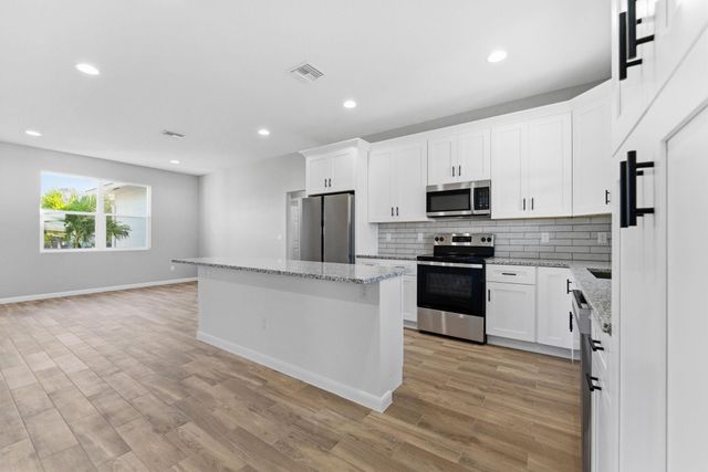 3269 NW 24th Ave, Okeechobee, FL 34972