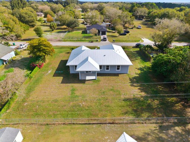3269 NW 24th Ave, Okeechobee, FL 34972