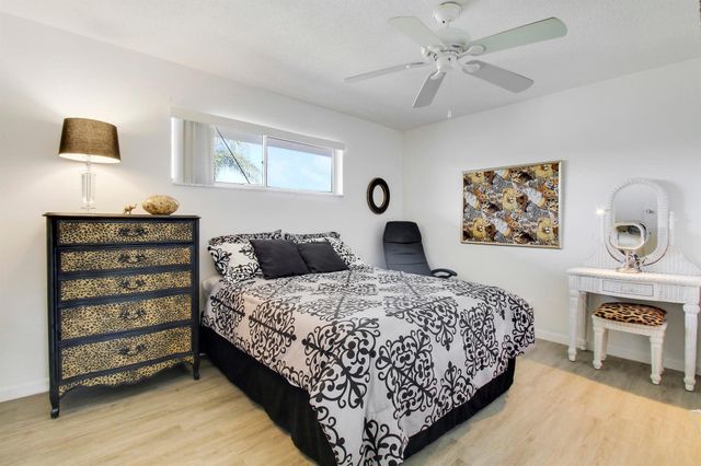 2721 N Garden Drive 309, Lake Worth, FL 33461