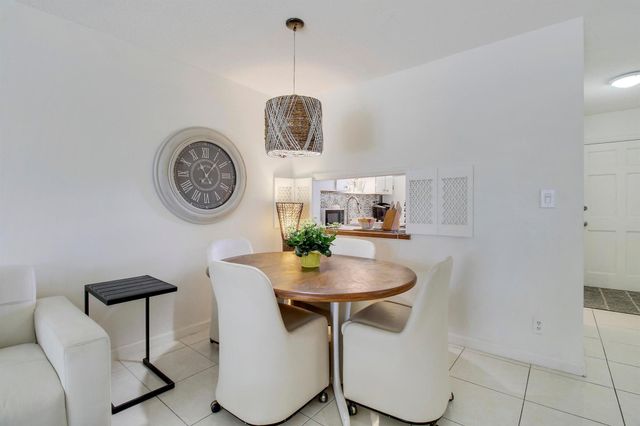 2721 N Garden Drive 309, Lake Worth, FL 33461