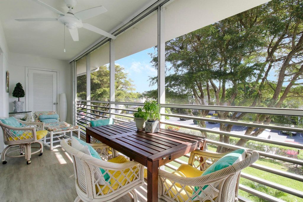 2721 N Garden Drive 309, Lake Worth, FL 33461