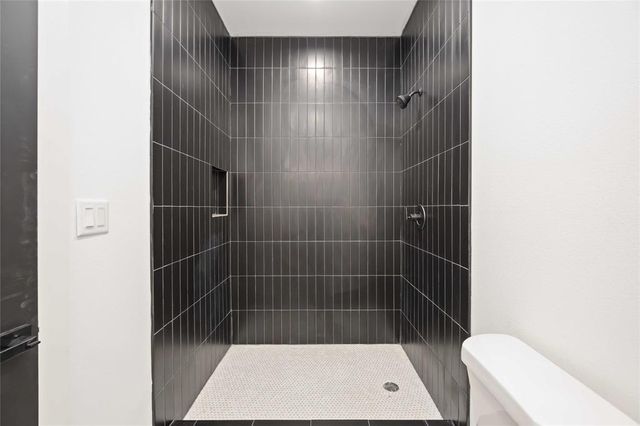 416 N Carolina Street B, Houston, TX 77029