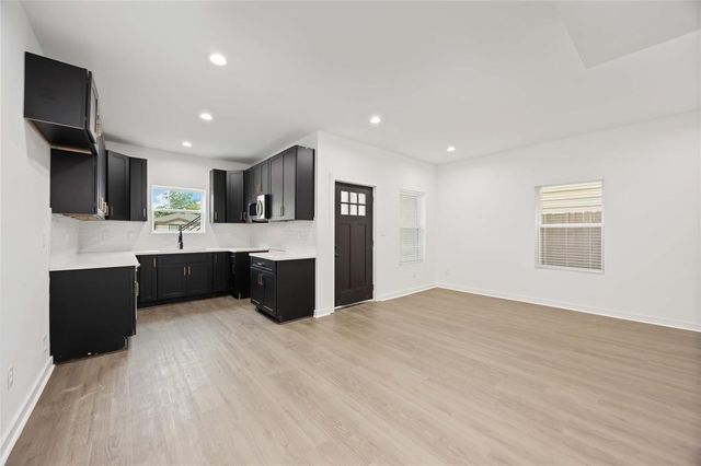 416 N Carolina Street B, Houston, TX 77029