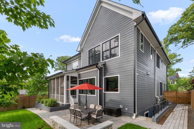 414 N MONROE ST, Arlington, VA 22201