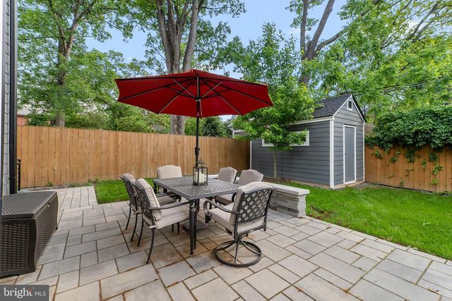 414 N MONROE ST, Arlington, VA 22201