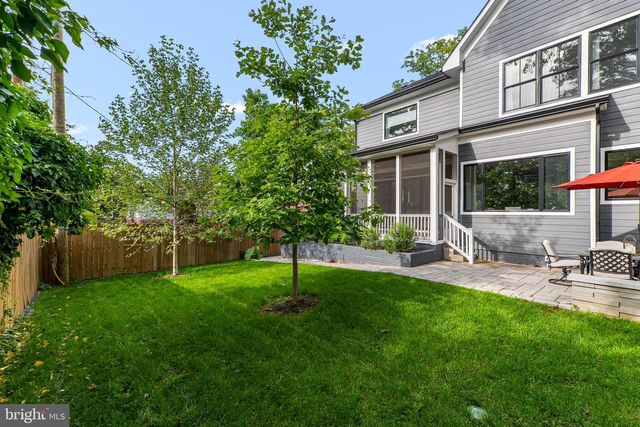 414 N MONROE ST, Arlington, VA 22201