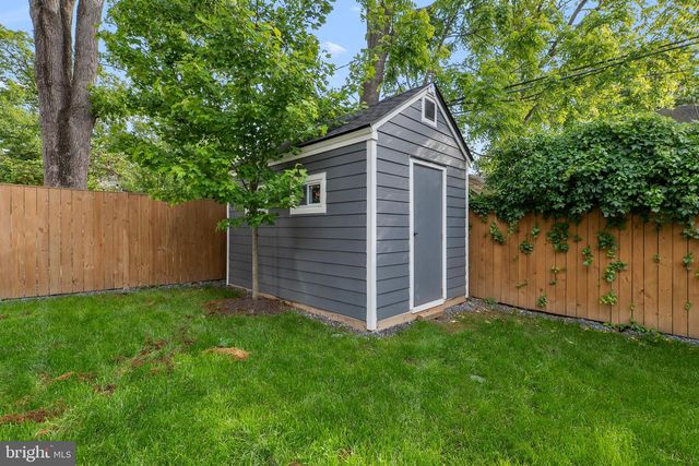 414 N MONROE ST, Arlington, VA 22201