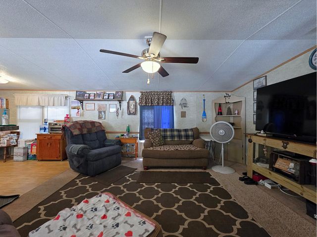 25360 S 607 Road, Grove, OK 74344